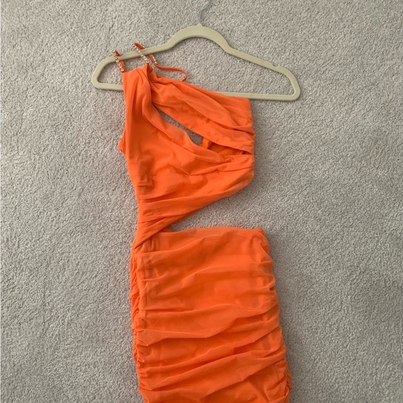 Oh Polly Lykke Dress - Worn once, Size US 0 or XS - Picture 3 of 5